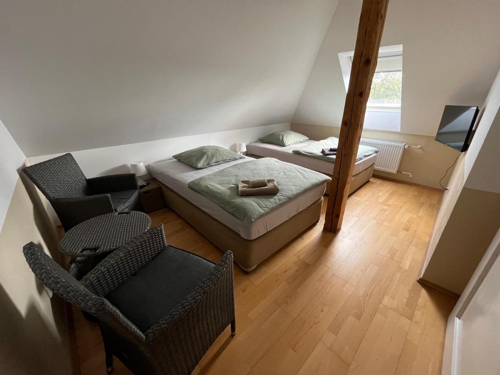 Doppelzimmer-Bad-Kuehlschrank-Tv-19 Meine 外观 照片