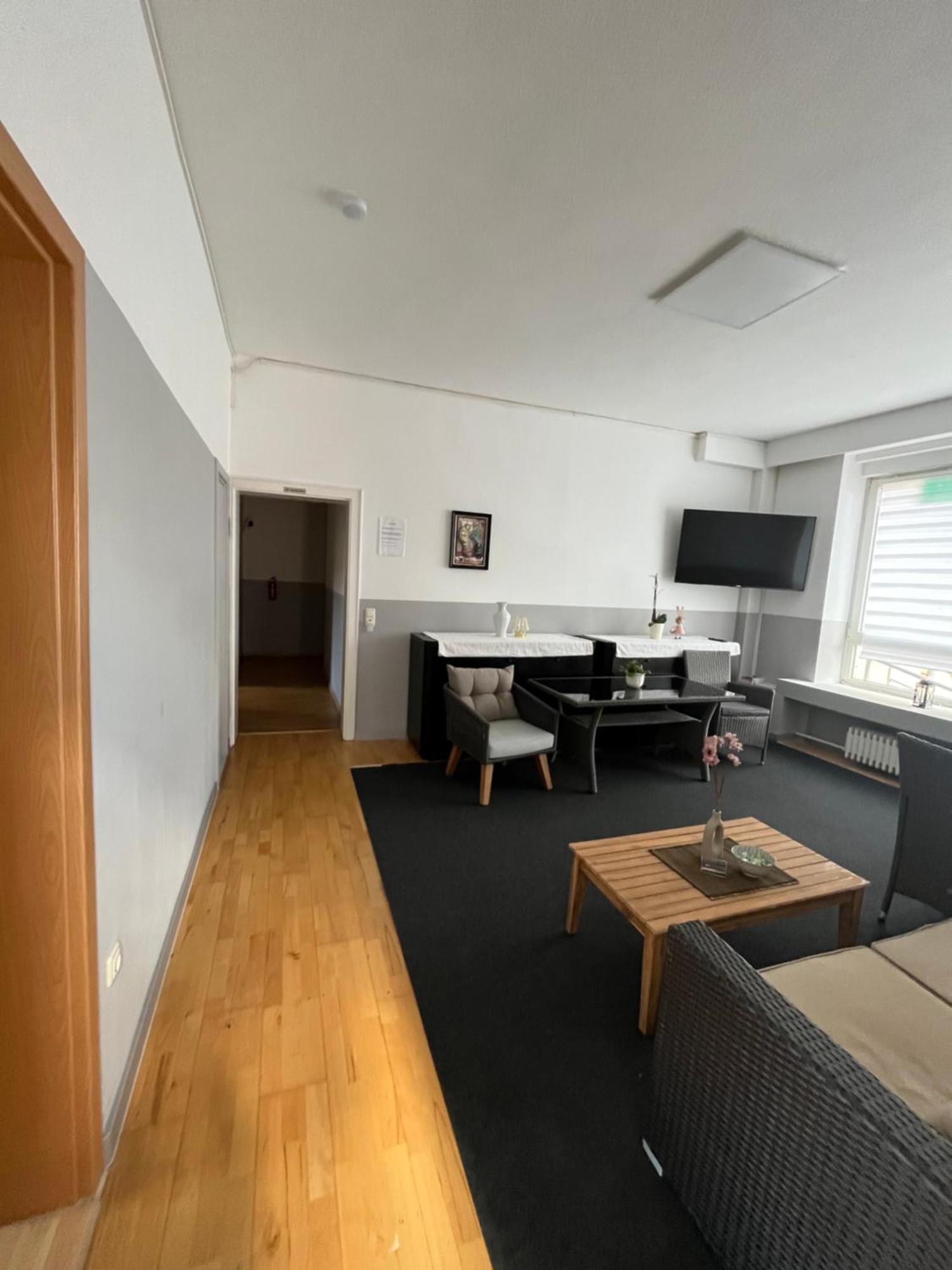 Doppelzimmer-Bad-Kuehlschrank-Tv-19 Meine 外观 照片