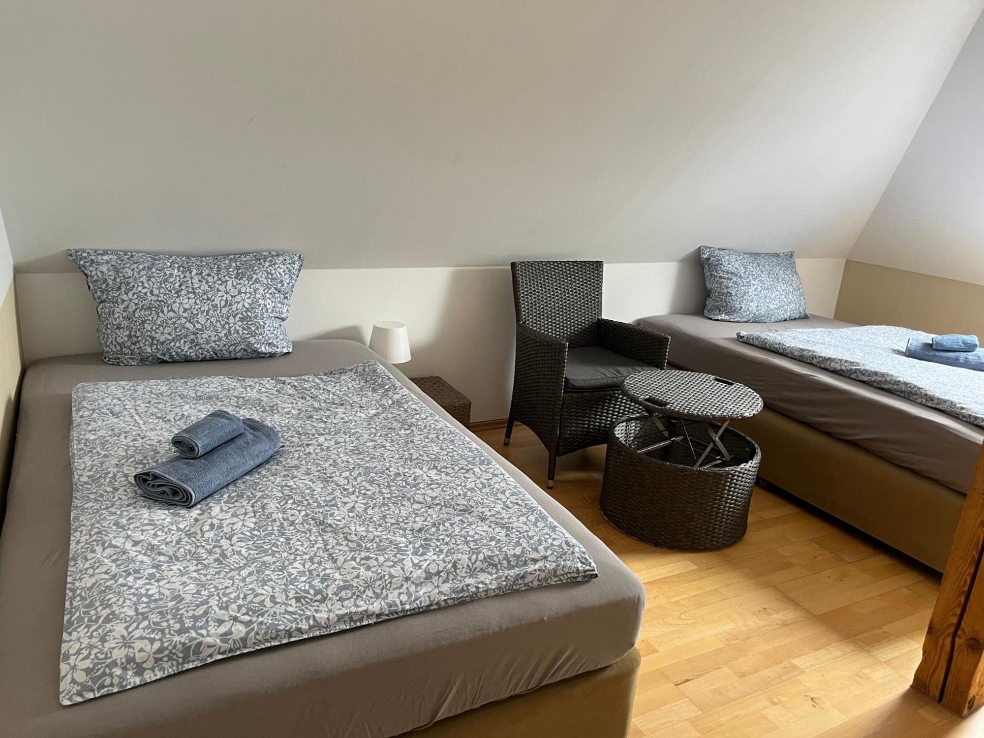 Doppelzimmer-Bad-Kuehlschrank-Tv-19 Meine 外观 照片