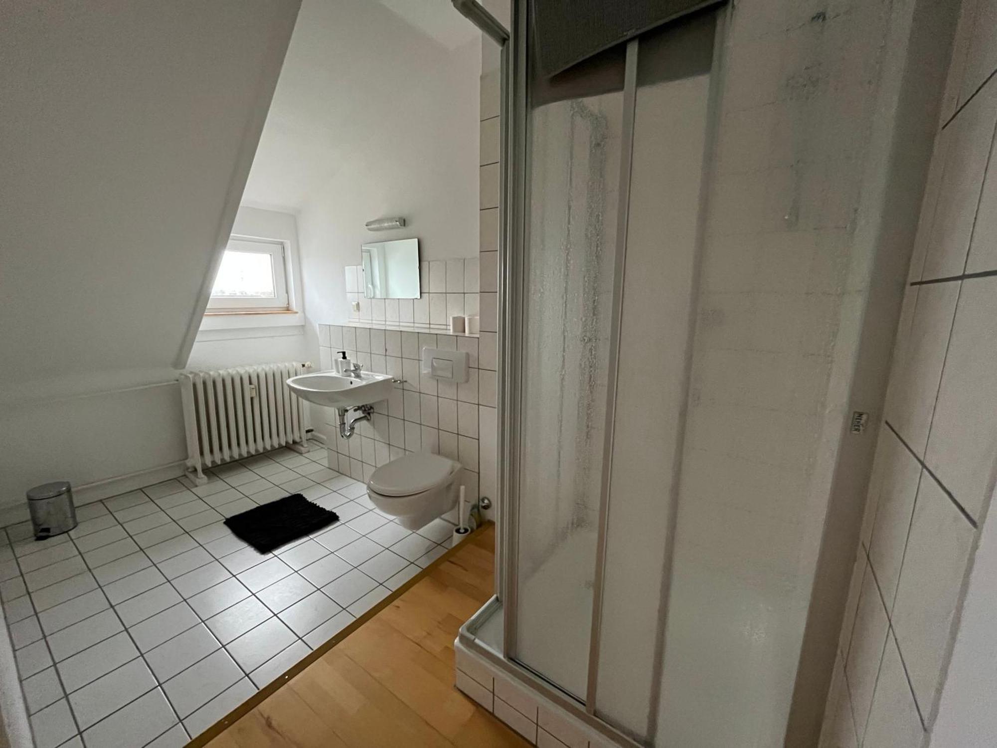 Doppelzimmer-Bad-Kuehlschrank-Tv-19 Meine 外观 照片
