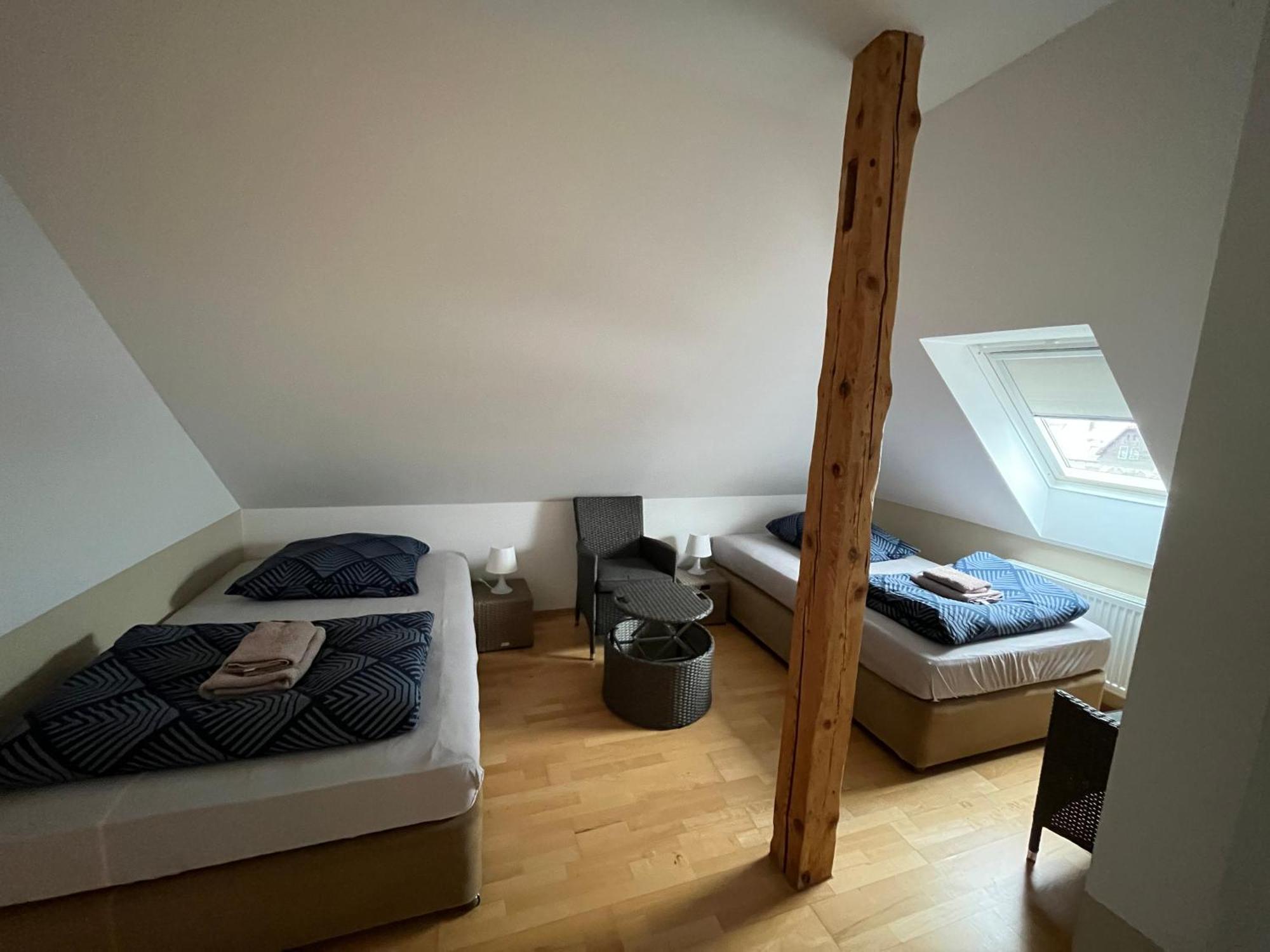 Doppelzimmer-Bad-Kuehlschrank-Tv-19 Meine 外观 照片